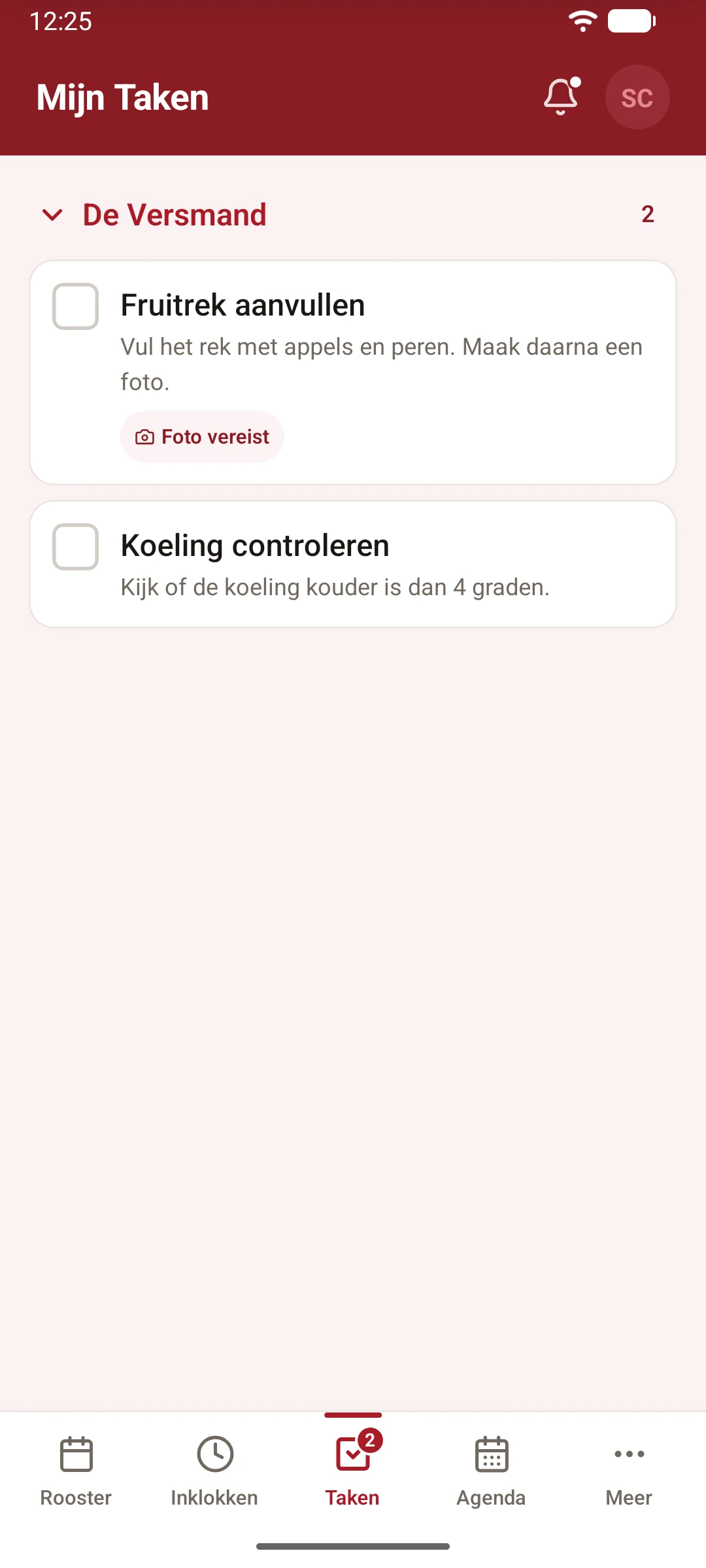 Mijn Taken in de StaffPro Employee-app, met een taak waarvoor een foto vereist is